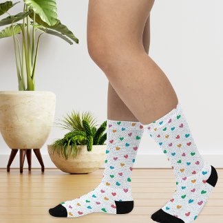 Spielerisches Herzmuster Socken