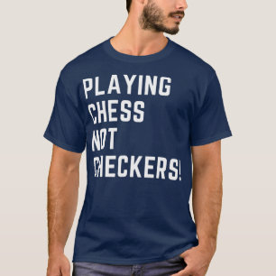 SPIELKIRCHE KEINE SCHACHBRETTER BEKLEIDEN T-Shirt