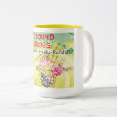 Spielplatz-Held-Tasse Zweifarbige Tasse (VorderseiteRechts)