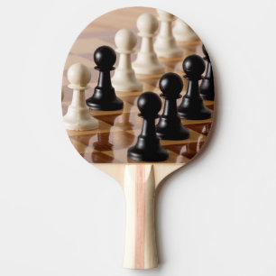 Spielplätze auf dem Schachbrett Tischtennis Schläger