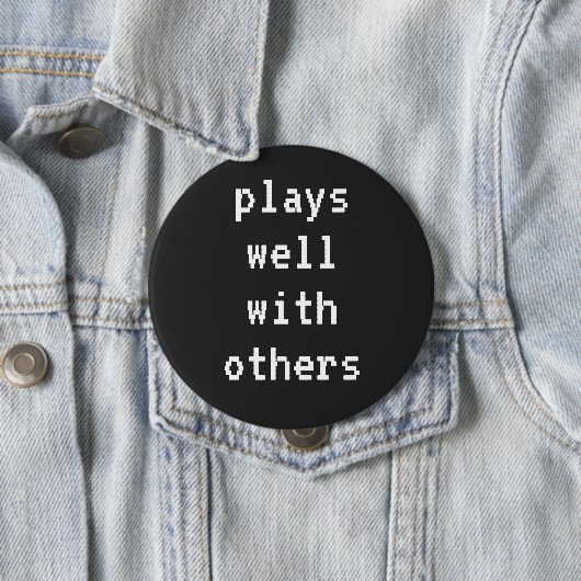 Spielt gut mit anderen Gamer Button (Beispiel)