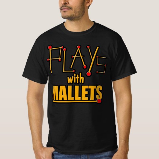 Spielt mit Schlägeln T-Shirt (Vorderseite)