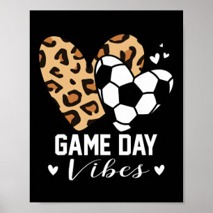 Spieltags-Vibes Lustige Fußball-Mutter Leopard Her Poster