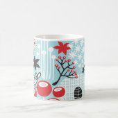 Spielvögel im roten und blauen Garten Verwandlungstasse (Mittel)