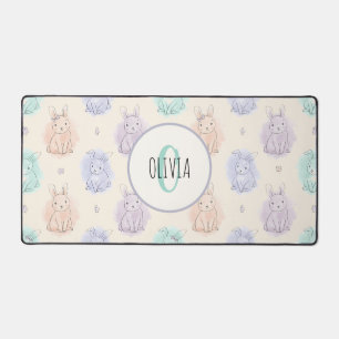 Spielvolle Sketch Bunnies Monogram Schreibtischunterlage