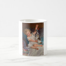 Spielzeit: Mädchen spielen mit ihrem Pet Kitten Kaffeetasse