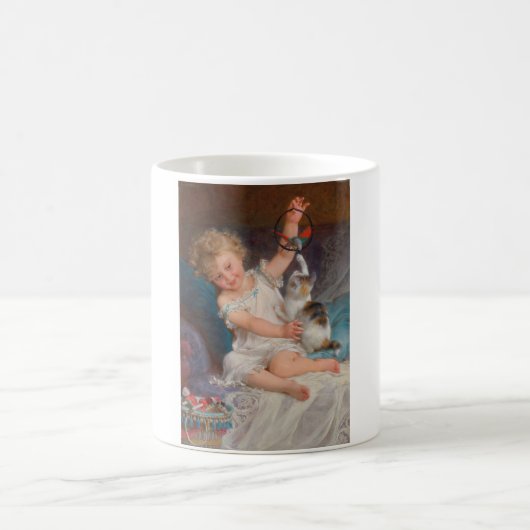 Spielzeit: Mädchen spielen mit ihrem Pet Kitten Kaffeetasse (Mittel)