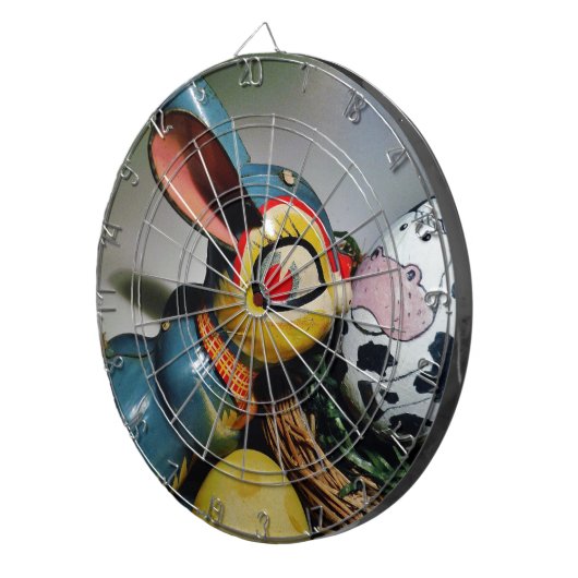 Spielzeug-Kaninchen und Kuhei Dartscheibe (Vorderseite rechts)