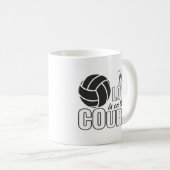 Spike, Kick, Swing! Volleyball, Fußball und Softba Kaffeetasse (VorderseiteRechts)