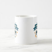 Spike, Kick, Swing! Volleyball, Fußball und Softba Kaffeetasse (Mittel)