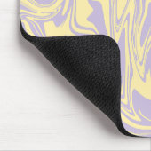Spill - Pastellgelb und Lila Mousepad (Ecke)