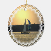 Spinnaker-Segelboot-Sonnenuntergang-Verzierung Keramik Ornament (Links)