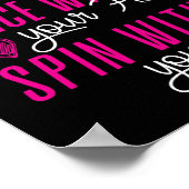 Spinnen Sie mit Ihrer Muskelfarbenschutzkapsel Poster (Ecke)