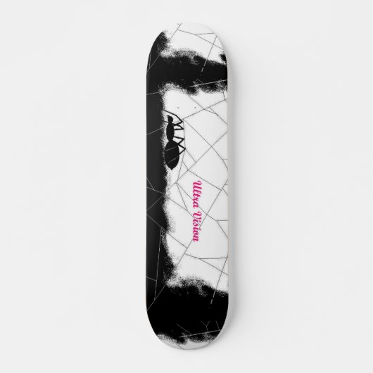 Spinnenbrett mit Logo. Skateboard (Vorne)