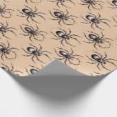 Spinnendesign Schwarzer Spinnentisch auf beige Unt Geschenkpapier (Ecke)