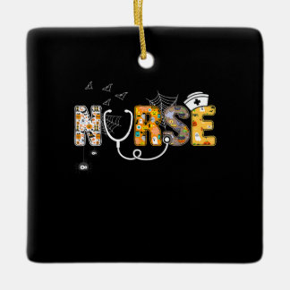 Spinnengeschenk | Halloween-Krankenschwester mit K Keramikornament