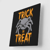 Spinnengeschenk | Spinne - Trick oder Treat - Hall Quadratische Wanduhr (Winkel)