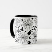 Spinnennetze Halloween Spooky Tasse (Vorderseite Links)