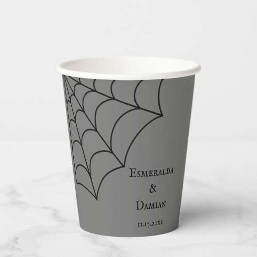 Spinnennetze Schwarz-Graugotik Pappbecher (Rückseite)