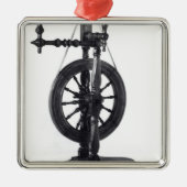 Spinnrad Silbernes Ornament (Vorne)