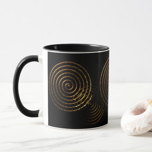 Spiral Celtic Symbol Gold Metall Tasse (Mit Donut)