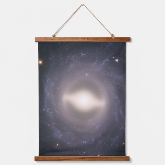 Spiral Galaxy Ngc 1015. Wandteppich Mit Holzrahmen (Vorderseite)