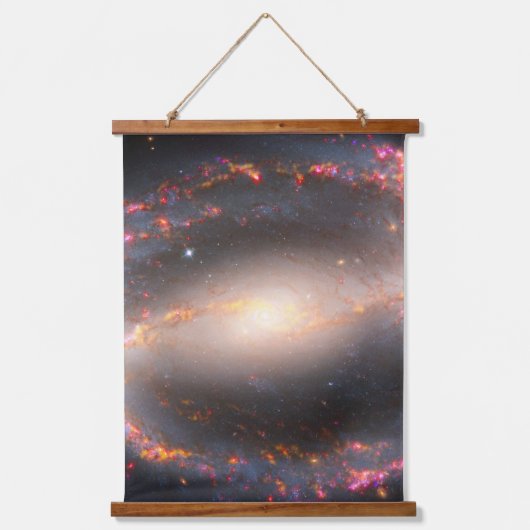 Spiral Galaxy Ngc 1300. Wandteppich Mit Holzrahmen (Vorderseite)