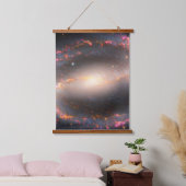 Spiral Galaxy Ngc 1300. Wandteppich Mit Holzrahmen (Schlafzimmer)