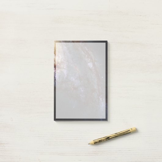 Spiral Galaxy Ngc 3627. Post-it Klebezettel (Auf Schreibtisch)