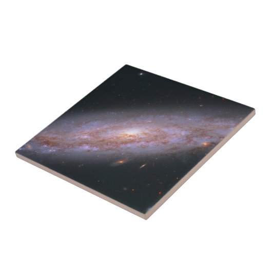 Spiral Galaxy Ngc 3972. Fliese (Seite)