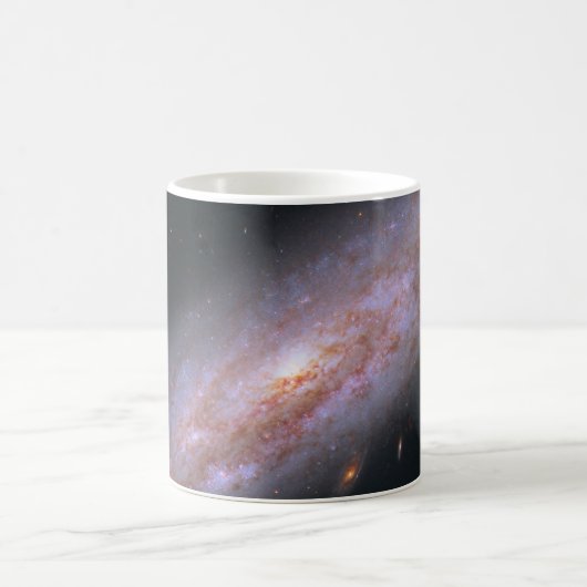 Spiral Galaxy Ngc 3972. Kaffeetasse (Mittel)
