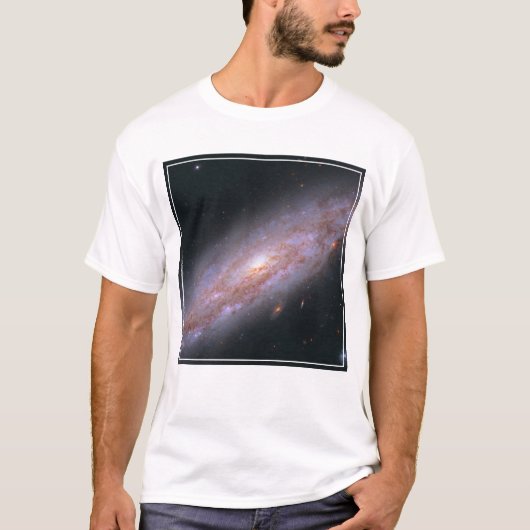 Spiral Galaxy Ngc 3972. T-Shirt (Vorderseite)