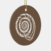 Spiral Seashell Block Print, Taupe Tan und Creme Keramik Ornament (Rechts)