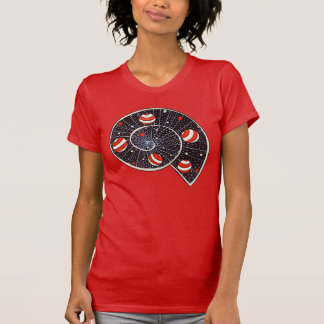 Spiralarm-Schnecke mit Wasserball-Planeten T-Shirt
