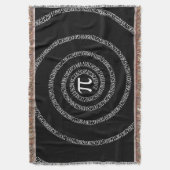 Spirale für Pi auf schwarzer Decke (Vorderseite Vertikal)