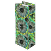 Spiralhai [Wein] von Kenneth Yoncich Geschenktüte Für Weinflaschen (Rückseite Schrägansicht)