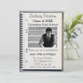 SpiralNotebook - Ankündigung von Abschlüssen (Stehend Vorderseite)