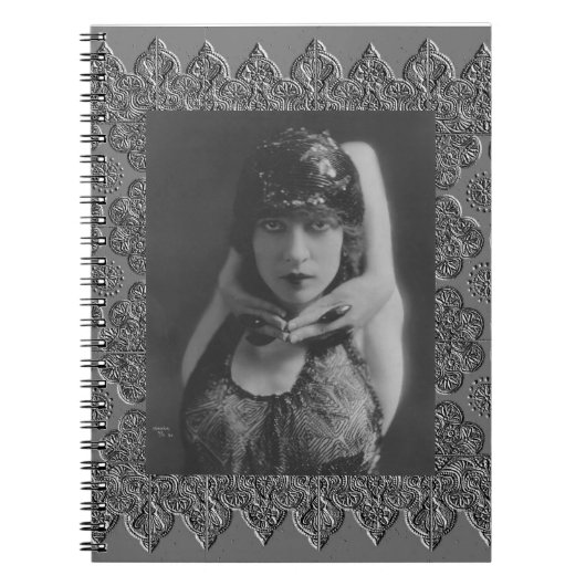 Spiralnotebook mit Vintager Tänzerin Kyra Notizblock (Vorderseite)