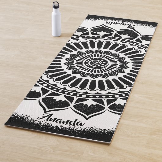 Spirals Dots Blume Weiß auf Black Henna Mandala Yogamatte (Beispiel)