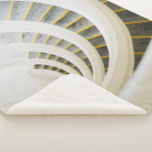 Spiralschwarz-weiße Treppe Sherpadecke (3/4)