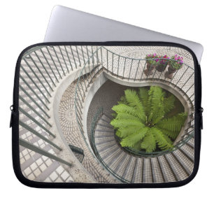 Spiraltreppe im Zentrum von Embarcadero Laptopschutzhülle