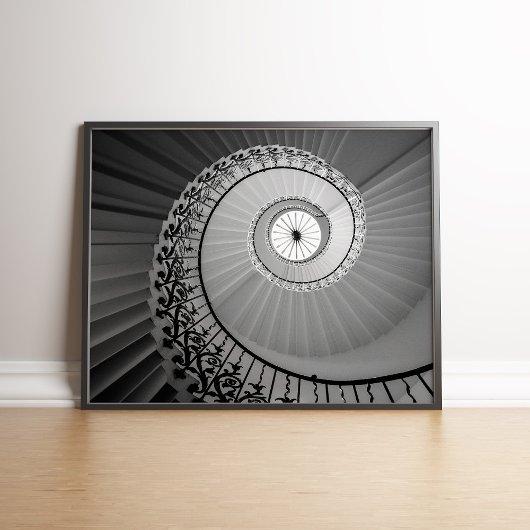 Spiraltreppe mit Blume Poster