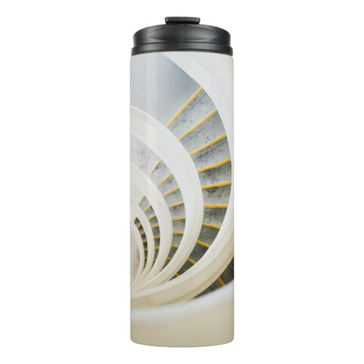 Spiraltreppe Thermosbecher (Vorderseite)