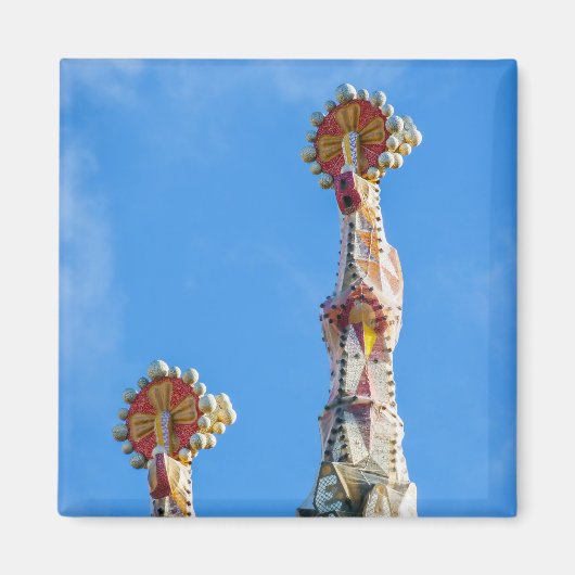 Spires de la Sagrada Familia in Barcelona, Spanien Magnet (Vorne)