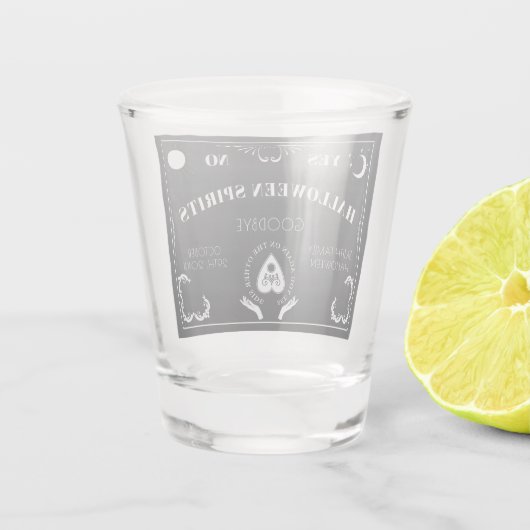Spirit Board Celestial Black & White Halloween Schnapsglas (Rückseite)