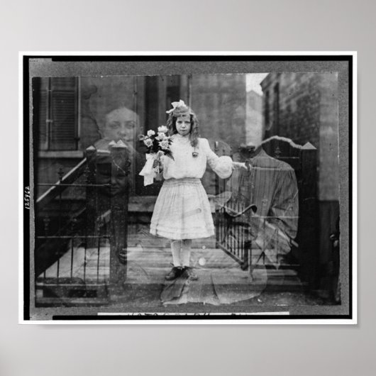Spirit Fotograf von Mädchen, c. 1905 Poster (Vorne)