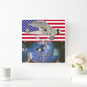 SPIRIT VON ST. LOUIS QUADRATISCHE WANDUHR (Zuhause)