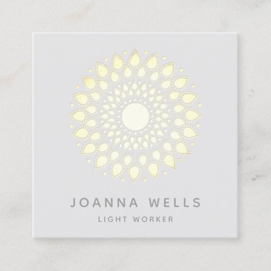 Spirituelle Gold Lotus Mandala Square Business Car Quadratische Visitenkarte (Vorderseite)