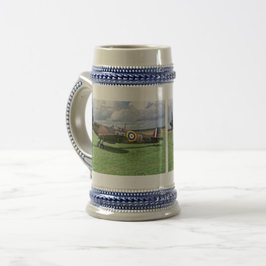 Spitfire AR213 Bierglas (Vorderseite Links)