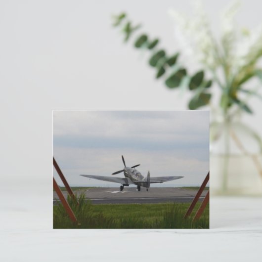Spitfire bereit für den Start Postkarte (Stehend Vorderseite)